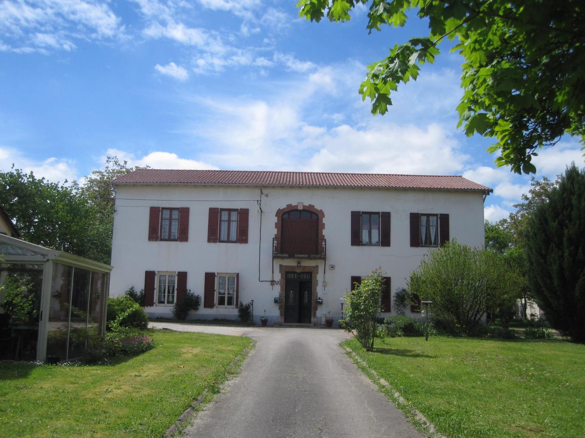 Chanay 100 M2 3 Appartement